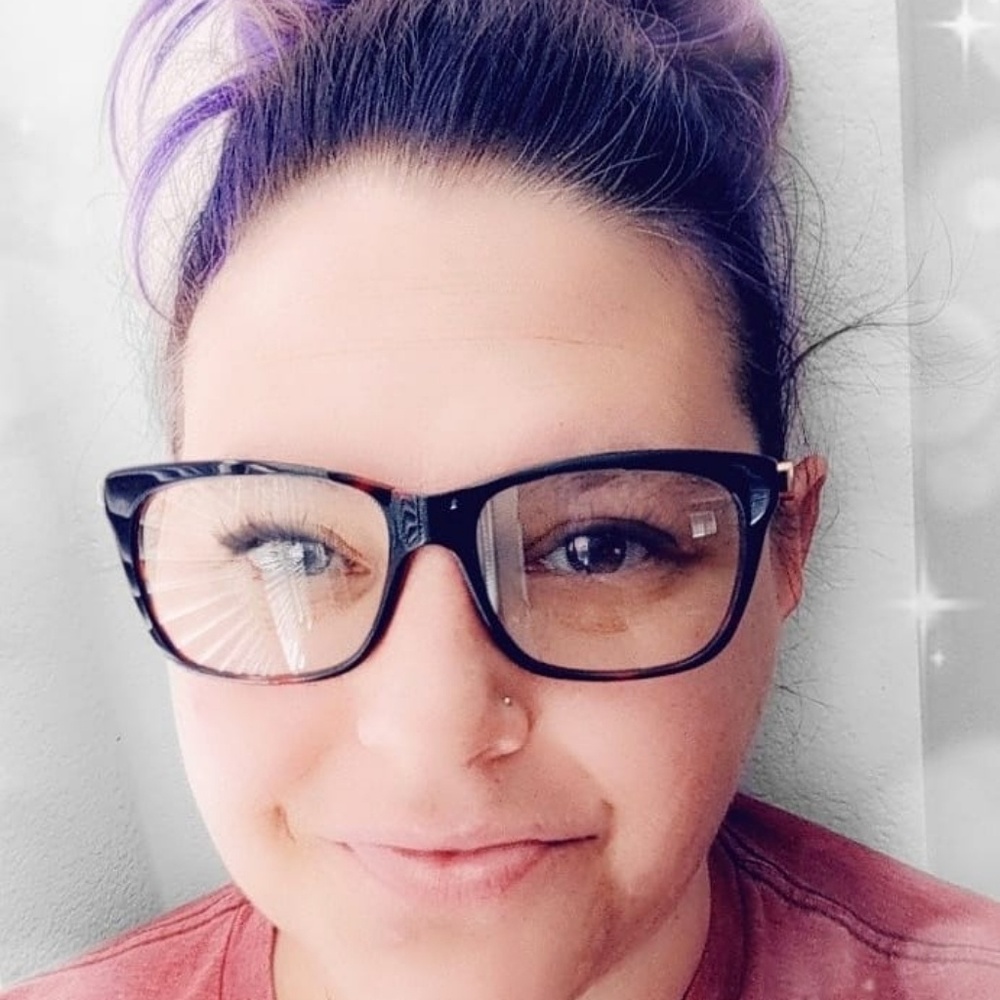 Meet your Posher, Alison